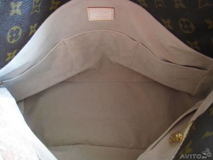 Cумка Louis Vuitton