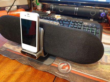 Док-станция для iPod/iPhone NIP-131