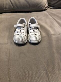 Зимние сапоги rabbit 26 р и белые кеды 25 р