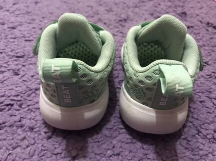 Кроссовки Adidas для девочки