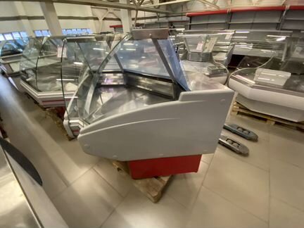 Холодильная витрина кондитерская