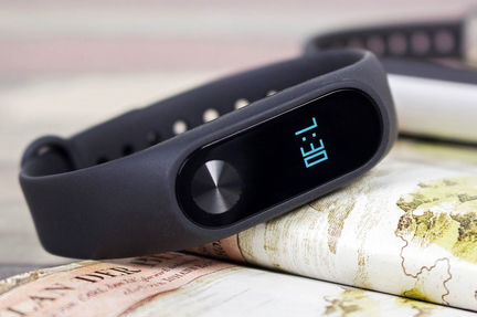 Xiaomi Mi Band 2 в наличии на бульваре)