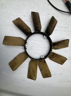 Крыльчатка двигатель М103, 104 Мерседес 124