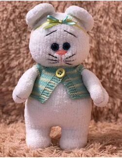Мягкая вязаная игрушка. амигуруми. подарок