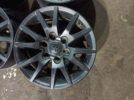 Диски бу оригинал R17 LU на Mitsubishi