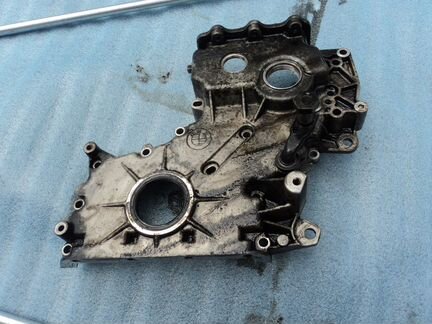 Крышка двигателя передняя BMW E60 3.0 D 306D3