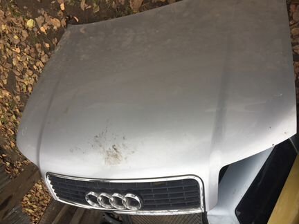 Решетка радиатора Audi A4 B6