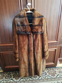 Шуба натуральный мех Р. 48