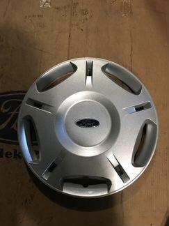 Колпак колеса RH Ford Mondeo Focus S-Max