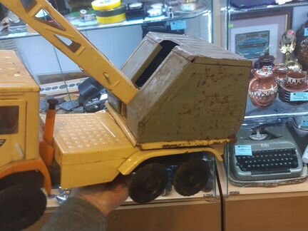 Игрушечный кран СССР