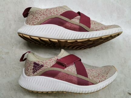Продаются кроссовки для бега Adidas