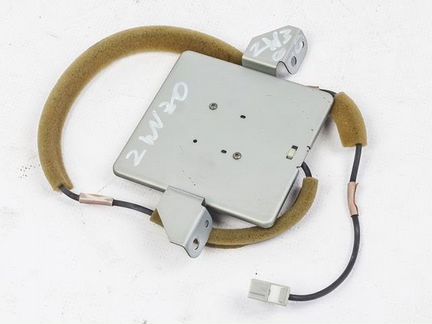 Антенна Toyota Prius