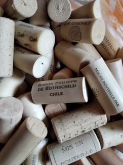 Пробки винные и от шампанского