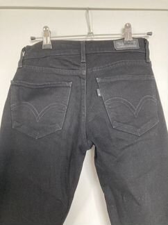 Джинсы черные Levi’s 524 женские