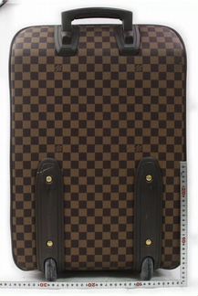 Чемодан Louis Vuitton