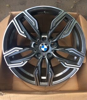 R19 BMW 7er F01