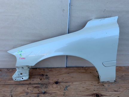 Крыло переднее левое Volvo S60 2004