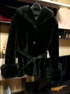 Шуба из мутона с капюшоном р.42-46