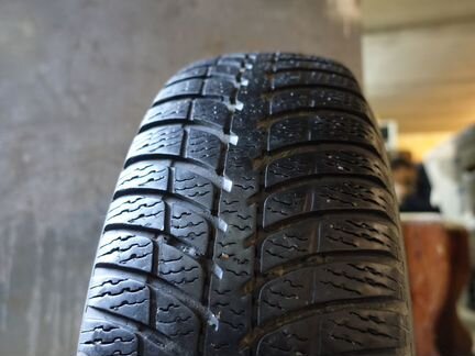 225 60 17 Kumho I Zen KW23 92FN