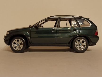 Bmw X5 E53 Kyosho 1:18 Зеленый