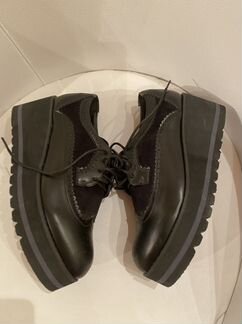 Новые ботинки 39