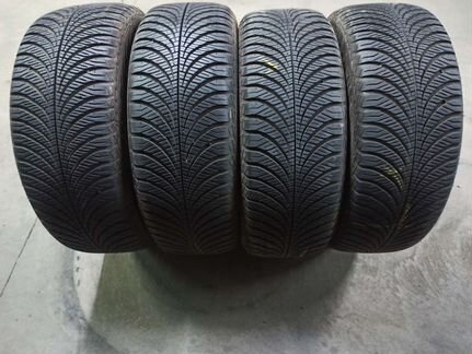 225/60/17 Goodyear vector 4 seasons