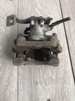 Суппорт Bosh Тойота Аурис, Королла Toyota Auris, C