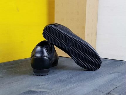 Nike Cortez кроссовки новые женские