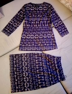 Костюм новый, р-р 38-40