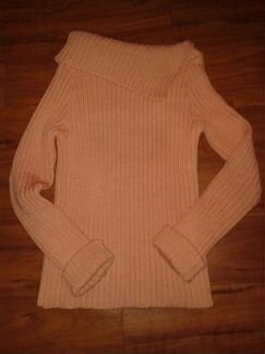 Женские теплые кофты в розовых тонах