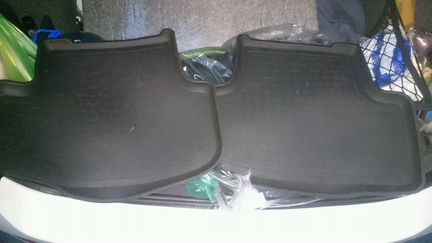 Резиновые коврики с высоким бортом Volkswagen Golf