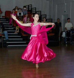 Платье для бальных танцев Ю-1