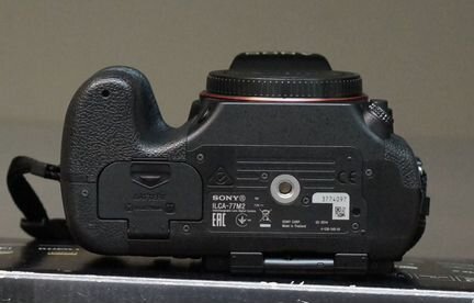 Sony 77m2 Body