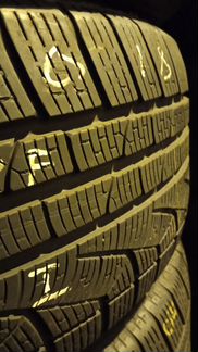 Шины R18/245/50 Pirelli Sottozero Winter 240 serie