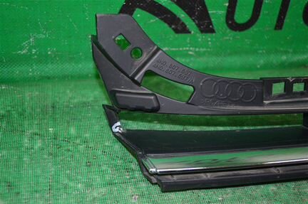 Решетка бампера передняя Audi A8 D5 2017 - Н.в