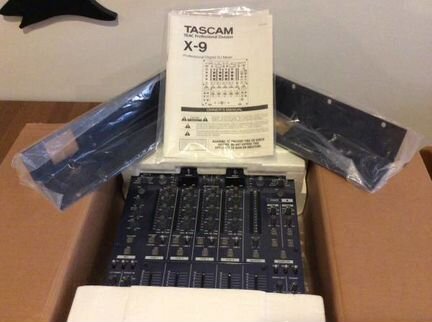 Микшер Tascam X-9