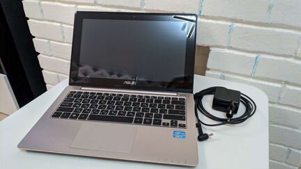 Asus X202E