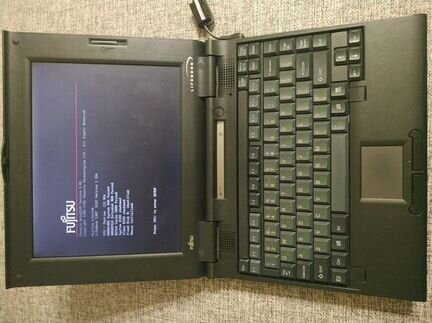 Ретро Ноутбук Fujitsu Lifebookb 530T