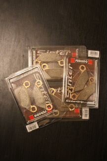 Тормозные колодки Polaris 2205606 2204088 2203628