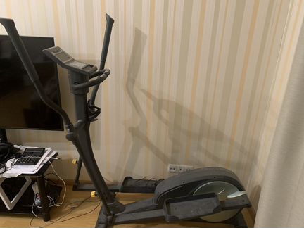 Эллиптический тренажер