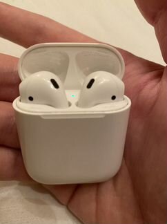 AirPods