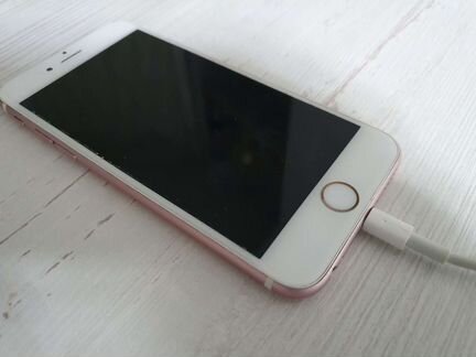 Телефон iPhone 6s 64gb