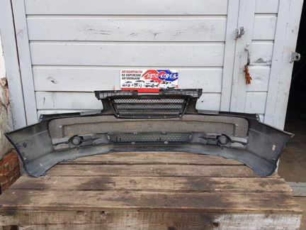 Бампер передний Hyundai Trajet 1999-2008