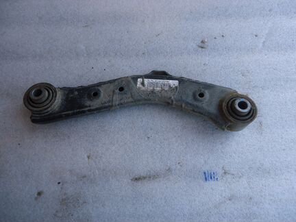 Рычаг задний верхний Kia Sportage Hyundai IX35