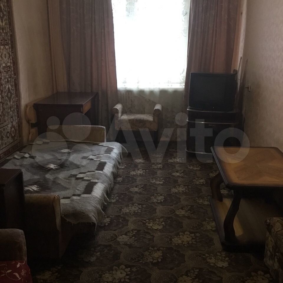 1-к квартира, 38 м², 4/9 эт.