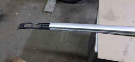 Рейлинг на крышу правый Mitsubishi Pajero Sport 3