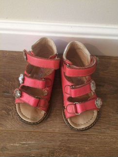Сандали детские ортопедические
