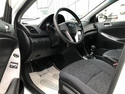 Hyundai Solaris 1.4 МТ, 2014, 106 855 км