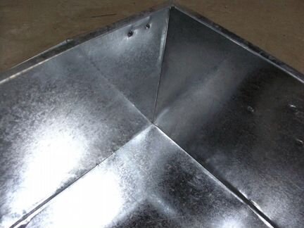 Ящик металлический с крышкой б/у много