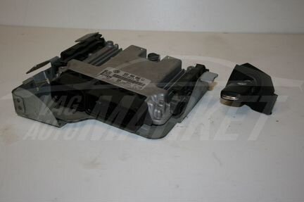 Блок управления двигателем Volkswagen Touran